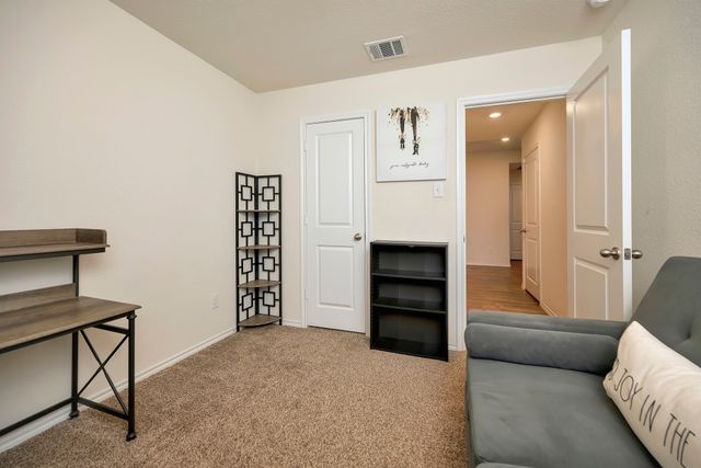 924 English Drive, Aubrey, TX 76227
