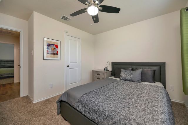 924 English Drive, Aubrey, TX 76227