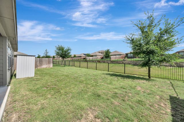 924 English Drive, Aubrey, TX 76227
