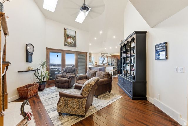 247 W 4050 N, Pleasant View, UT 84414