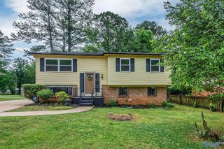2723 Monticello Drive NW, Huntsville, AL 35810