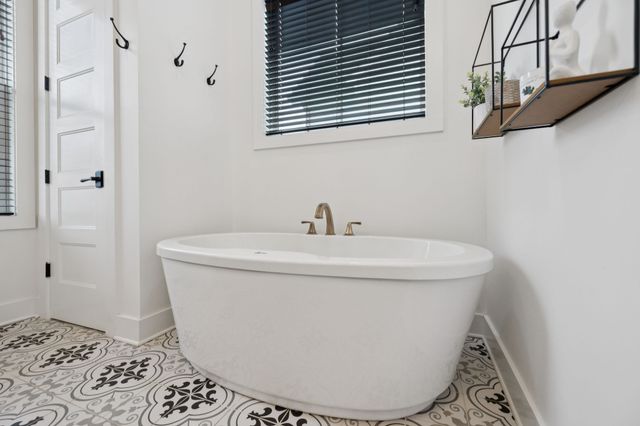 397 Campfire Ct, Winchester, TN 37398