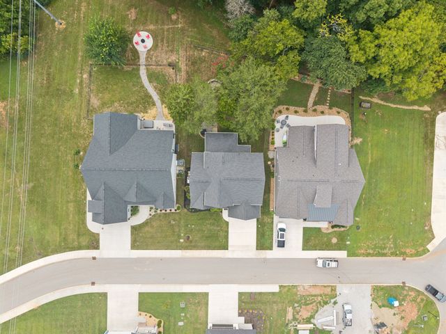397 Campfire Ct, Winchester, TN 37398