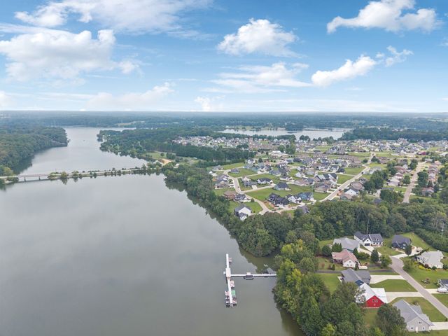 397 Campfire Ct, Winchester, TN 37398