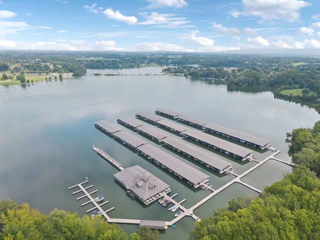 397 Campfire Ct, Winchester, TN 37398