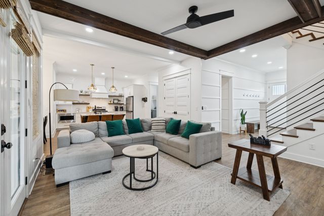 397 Campfire Ct, Winchester, TN 37398