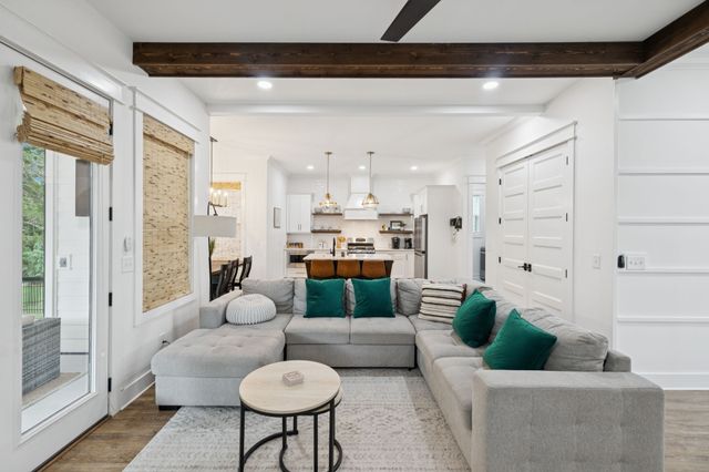 397 Campfire Ct, Winchester, TN 37398