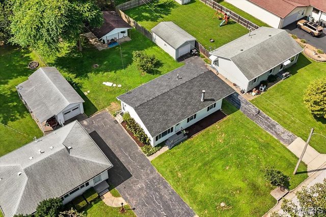 9106 Summit Drive, Fairview Heights, IL 62208
