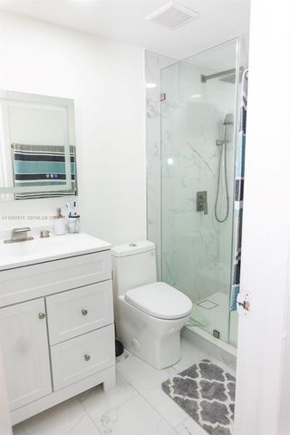 6190 W 19th Ave 201, Hialeah, FL 33012