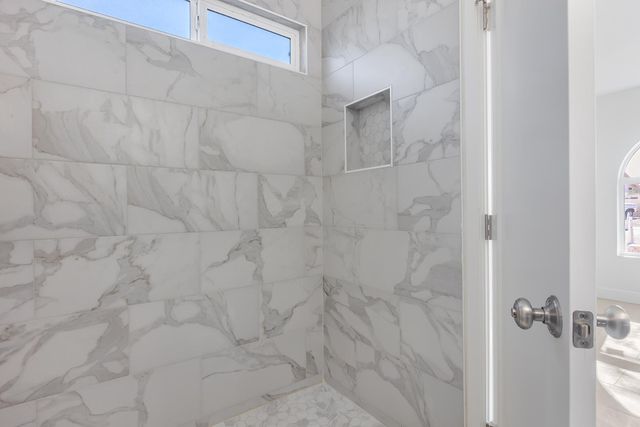 6934 W McLellan Road, Glendale, AZ 85303