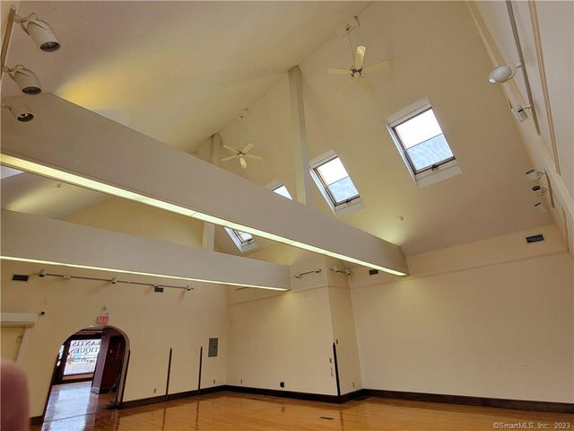 1004 Boston Post Road 1B, West Haven, CT 06516