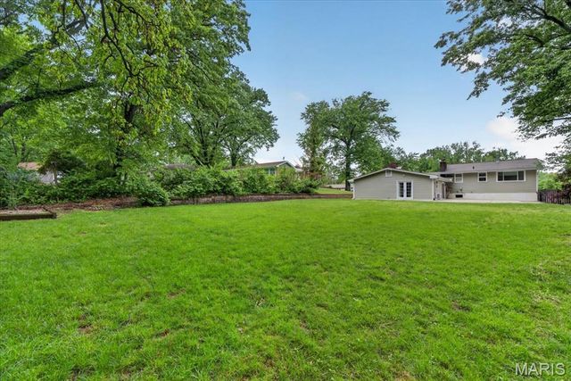 1206 Fairview Drive, Ellisville, MO 63011