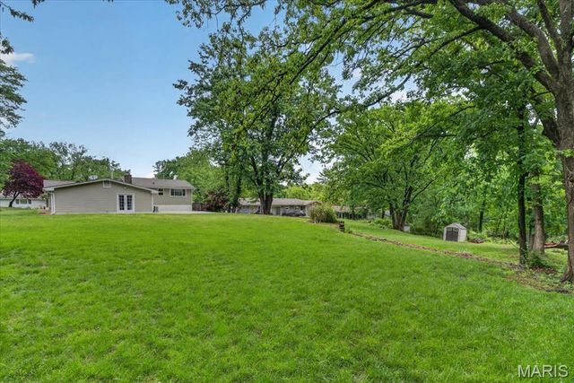 1206 Fairview Drive, Ellisville, MO 63011