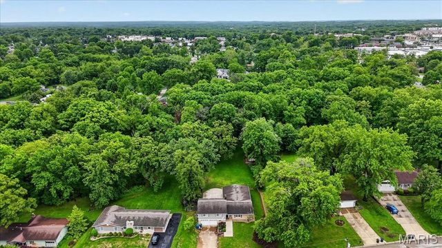 1206 Fairview Drive, Ellisville, MO 63011