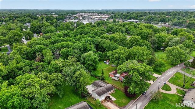 1206 Fairview Drive, Ellisville, MO 63011
