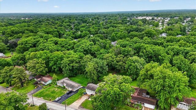 1206 Fairview Drive, Ellisville, MO 63011