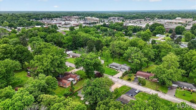 1206 Fairview Drive, Ellisville, MO 63011