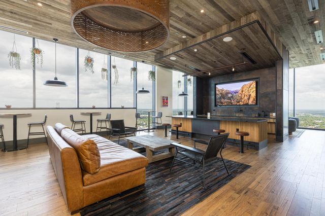 84 EAST Ave 2008, Austin, TX 78701
