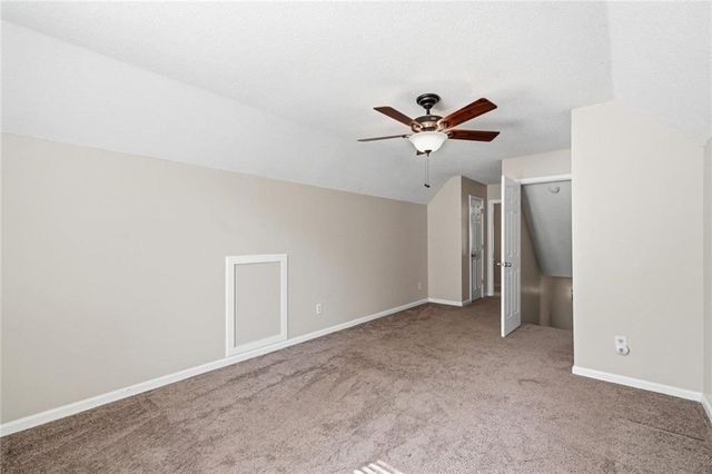6141 Redtop Loop, Fairburn, GA 30213