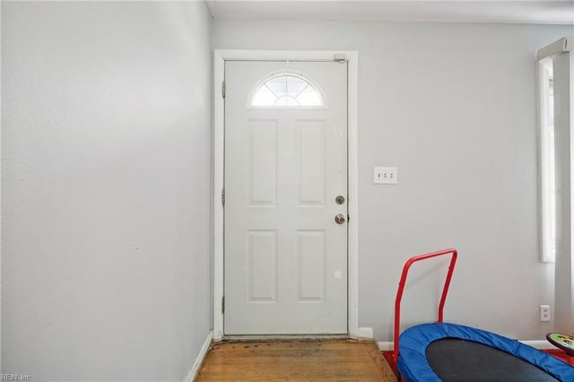 1030 Mains Creek RD, Chesapeake, VA 23320