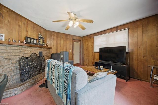 1030 Mains Creek RD, Chesapeake, VA 23320