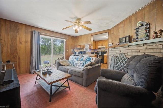 1030 Mains Creek RD, Chesapeake, VA 23320
