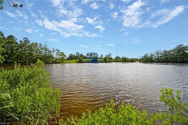 1030 Mains Creek RD, Chesapeake, VA 23320