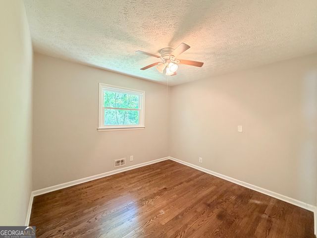 1140 Azalea Circle, Marietta, GA 30062