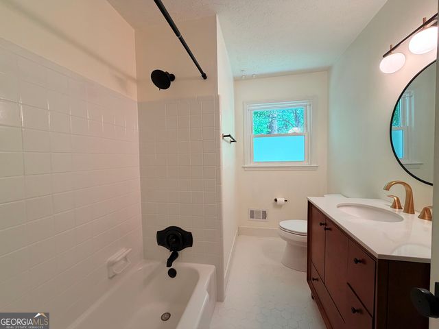 1140 Azalea Circle, Marietta, GA 30062