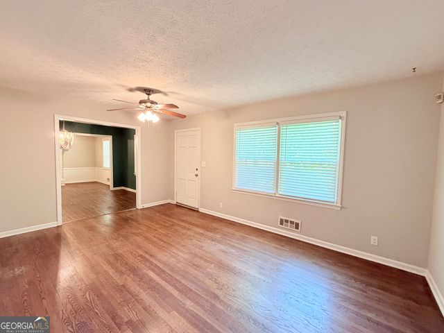 1140 Azalea Circle, Marietta, GA 30062