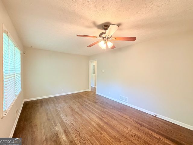 1140 Azalea Circle, Marietta, GA 30062