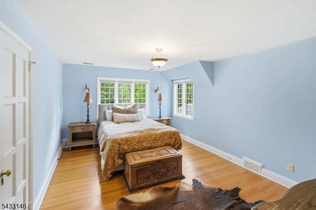 120 Old Chester Rd, Essex Fells Twp., NJ 07021