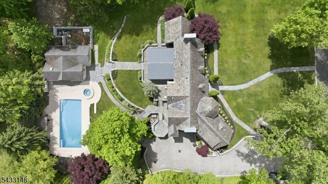 120 Old Chester Rd, Essex Fells Twp., NJ 07021