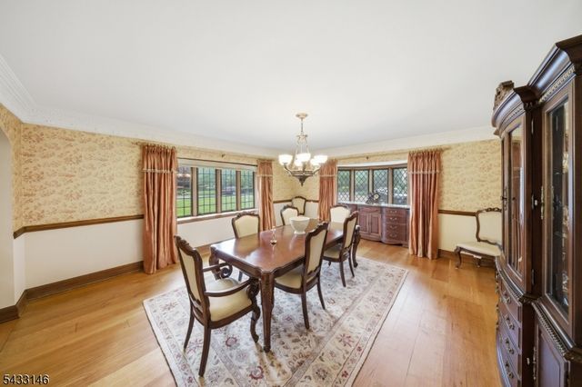 120 Old Chester Rd, Essex Fells Twp., NJ 07021