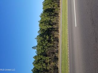 Bienville Boulevard, Ocean Springs, MS 39564