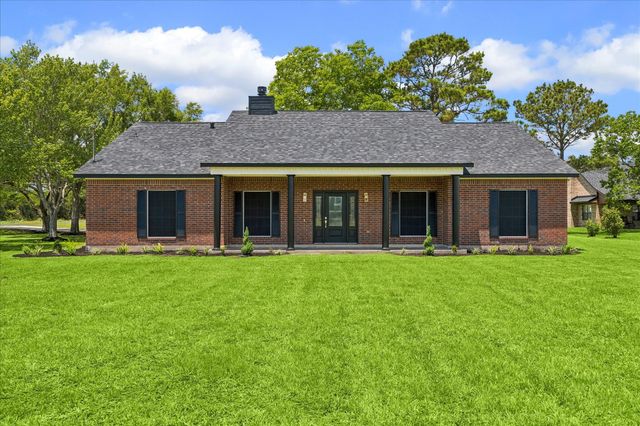 15415 Skyhawk Lane, Beach City, TX 77523