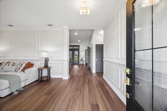 15415 Skyhawk Lane, Beach City, TX 77523
