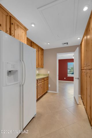 9820 E Nittany Way, Tucson, AZ 85749