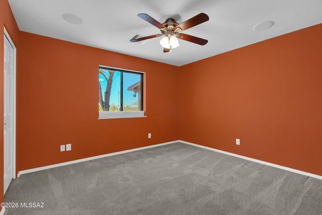 9820 E Nittany Way, Tucson, AZ 85749