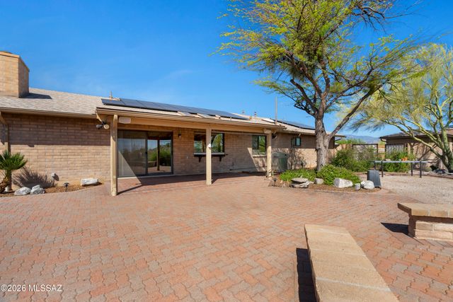 9820 E Nittany Way, Tucson, AZ 85749