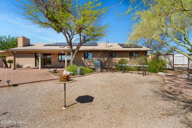 9820 E Nittany Way, Tucson, AZ 85749