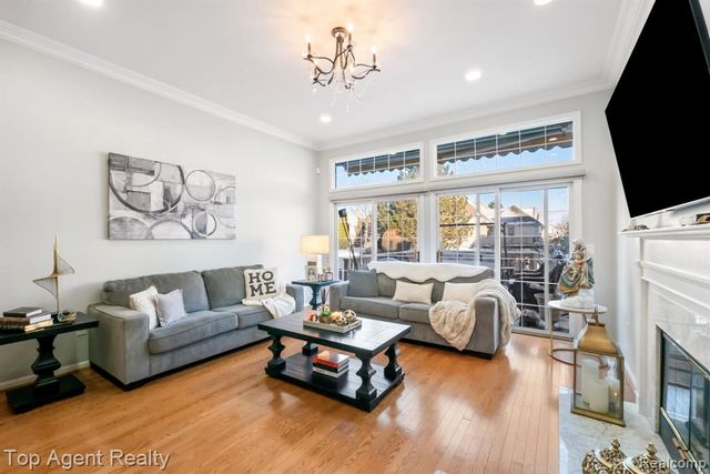 13359 Lillian Lane, Sterling Heights, MI 48313