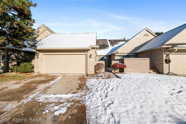 13359 Lillian Lane, Sterling Heights, MI 48313