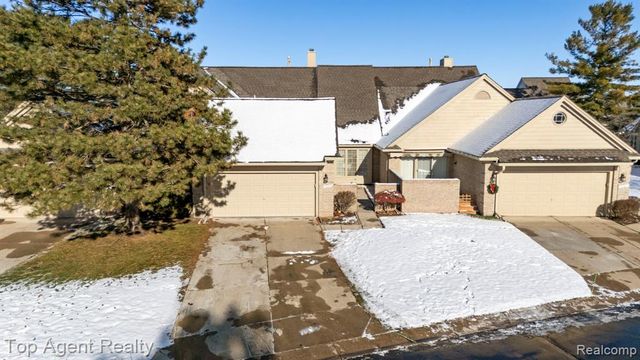 13359 Lillian Lane, Sterling Heights, MI 48313