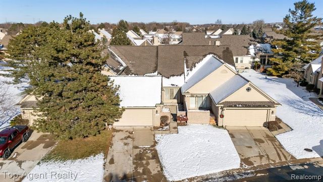 13359 Lillian Lane, Sterling Heights, MI 48313