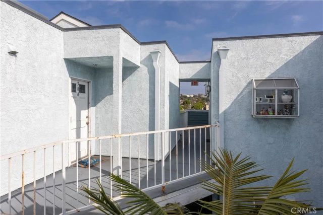 1100 Euclid Avenue 304, Long Beach, CA 90804