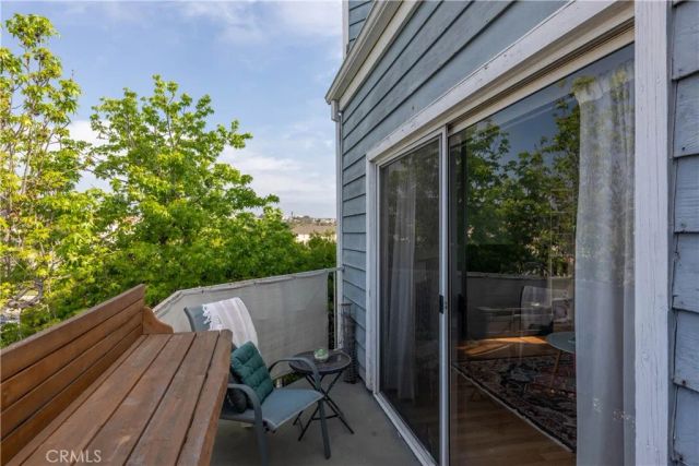 1100 Euclid Avenue 304, Long Beach, CA 90804