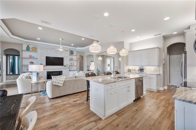 5012 RIDGEFIELD LANE, Lakeland, FL 33812