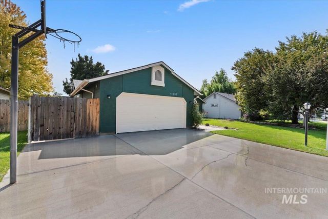 11855 W Dickens Dr, Boise, ID 83709