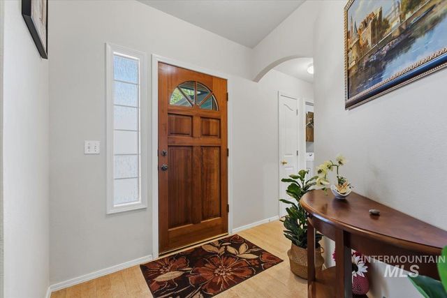11855 W Dickens Dr, Boise, ID 83709